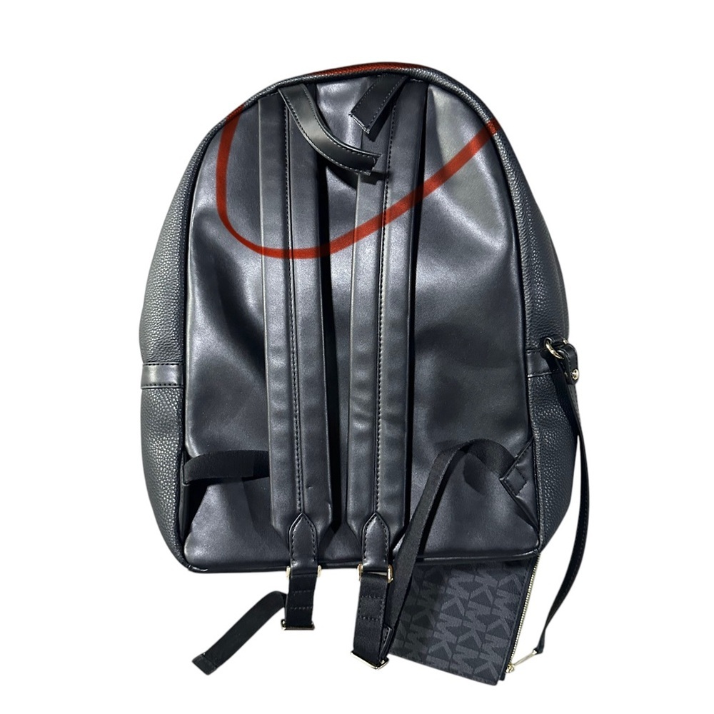 Michael Kors Black Leather Back Pack & Zippered Clutch - NEW (DAMAGED) - Picture 7 of 8